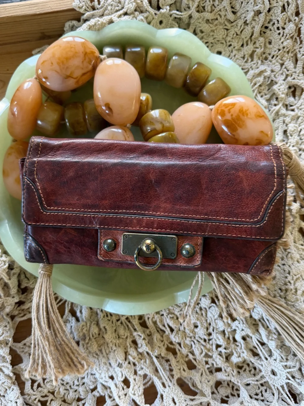 Frye Cameron Continental Cognac Rust Brown Leather Clutch Wallet
